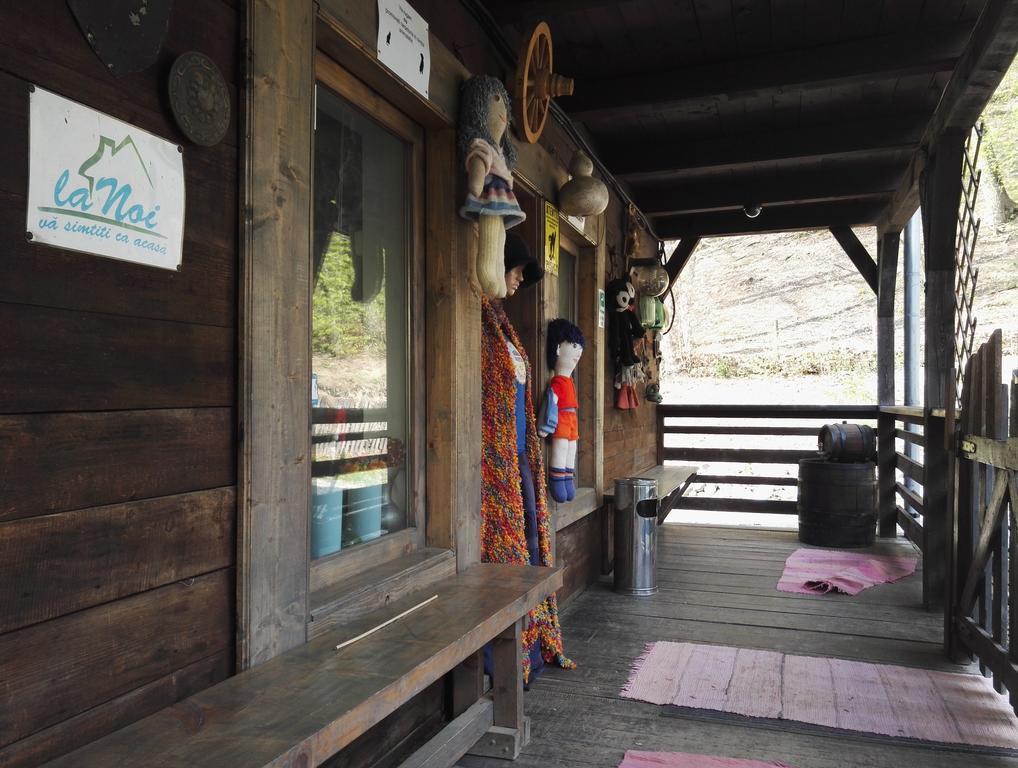 Cabana La Noi Hotel Rîşnov Luaran gambar